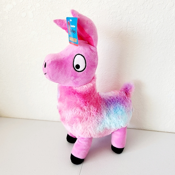 Six Flags RARE Llama Plush - Picture 1 of 7